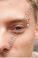 Eye Man White Piercing Average